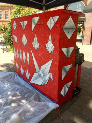 How to Fold a Paper Crane Piano